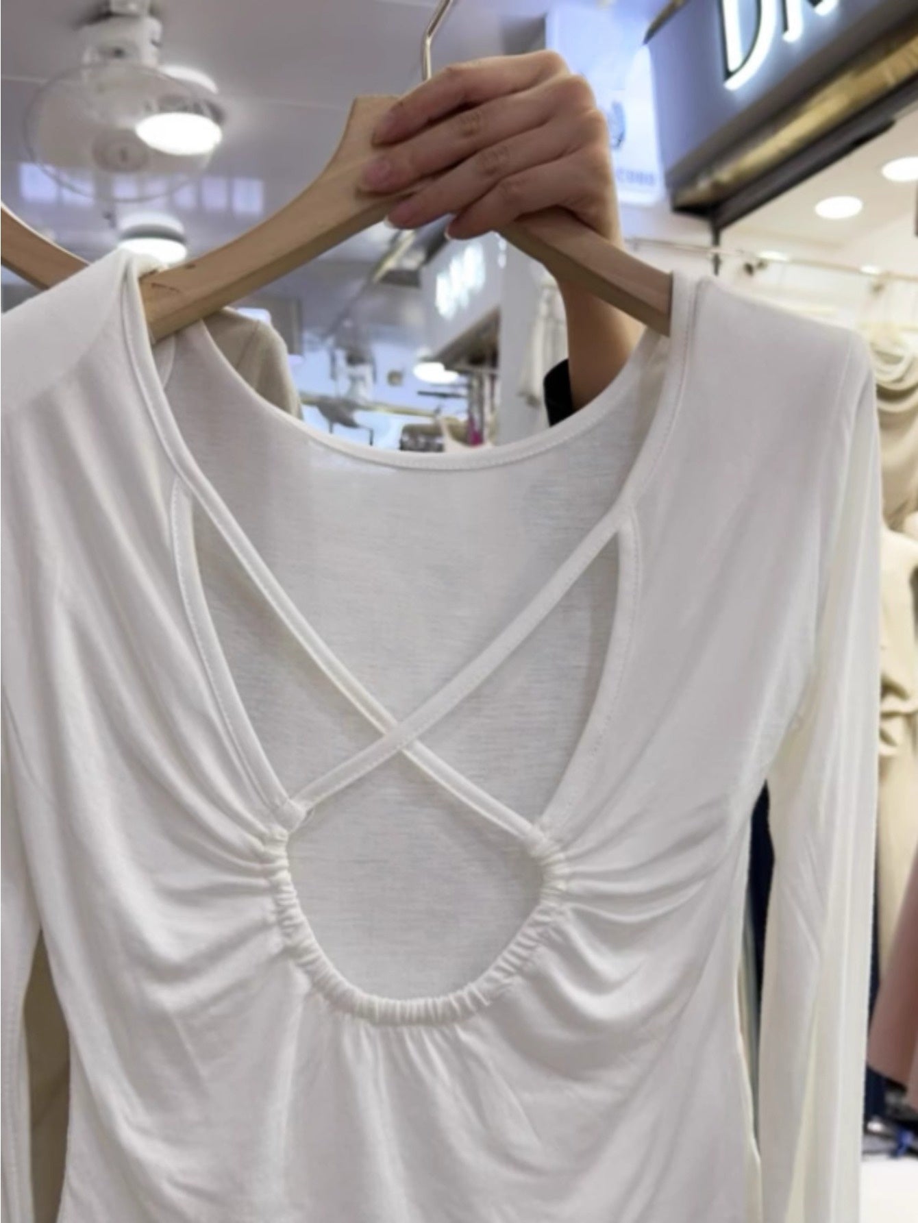 2024 summer new Korean version of sexy and thin hollow design round neck T-shirt thin sunscreen shirt top women
