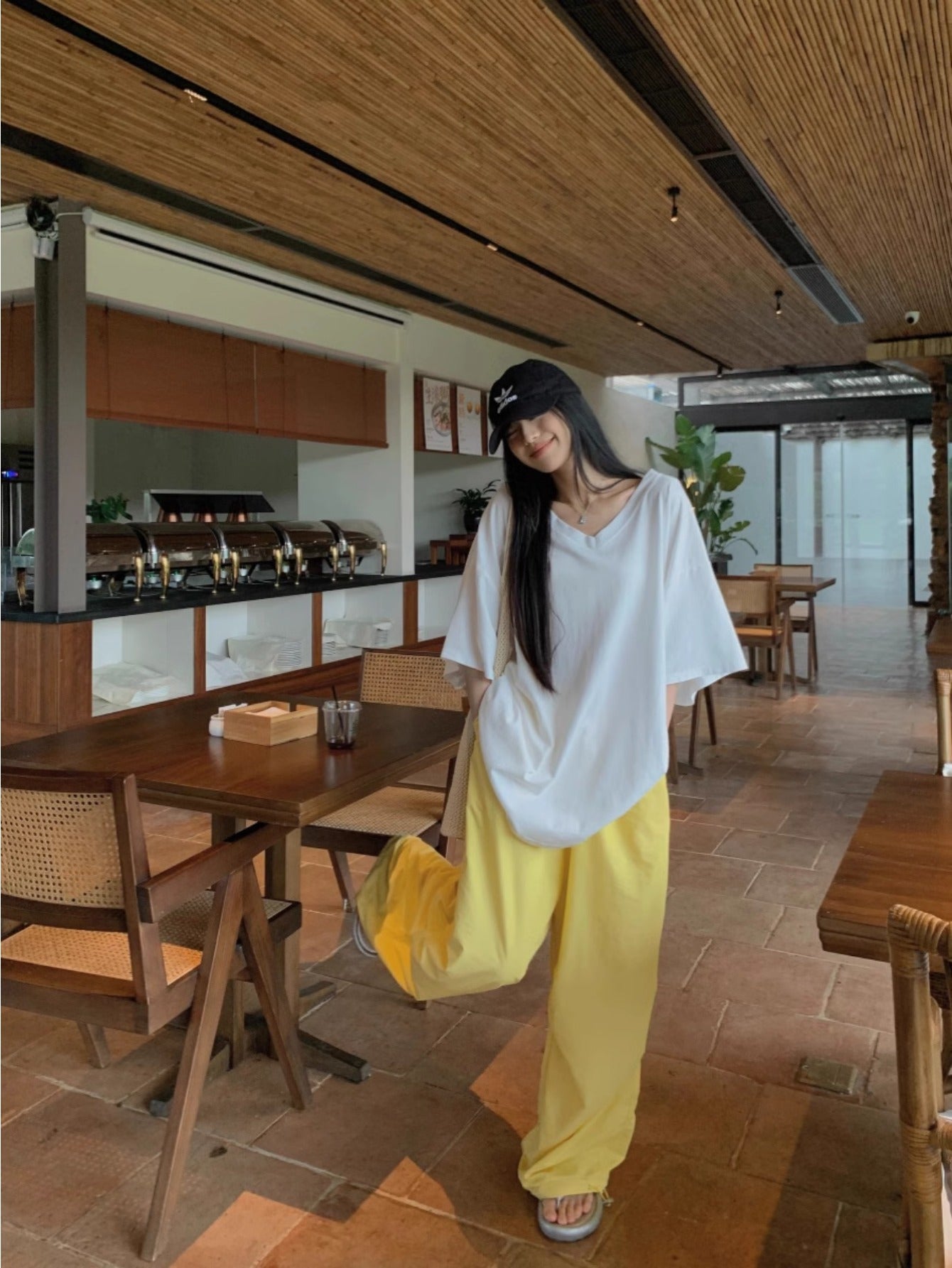 Lazy wind loose oversize short-sleeved T-shirt women's summer 2024 new casual solid color V-neck medium and long top