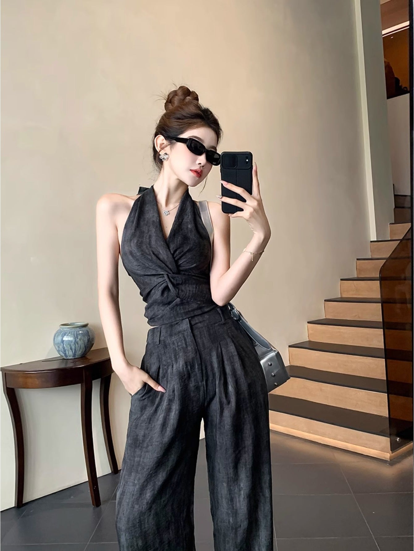 Design sense short neck vest top 2024 summer new slim straight wide-leg pants set two-piece set women
