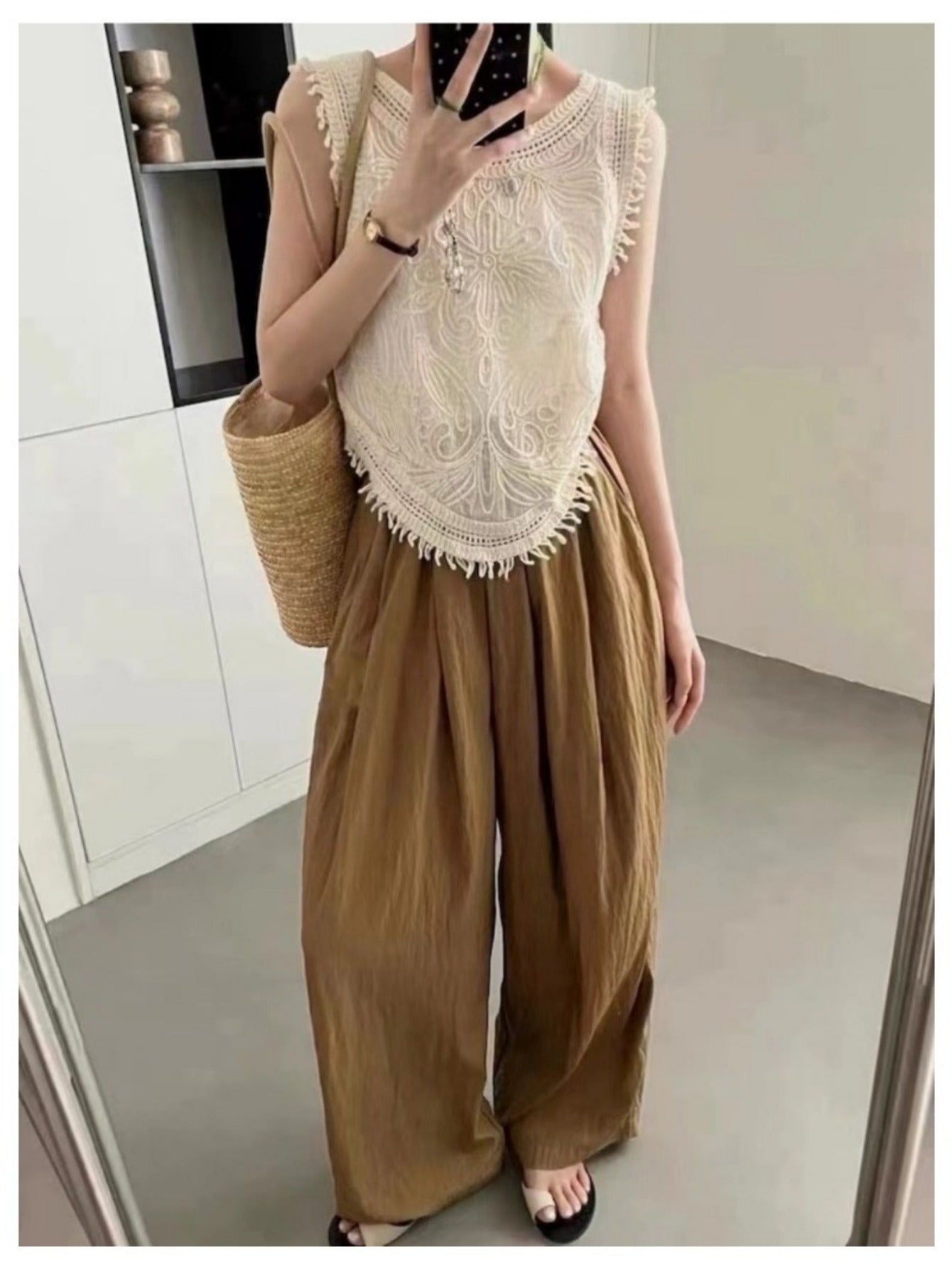 genuine two-piece set, sleeveless fringed vest, crochet shirt + wide-leg straight trousers, age-reducing gentle set