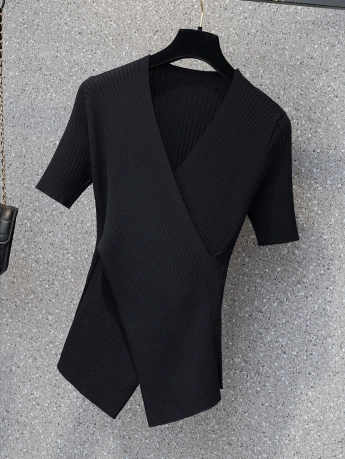 Large size women's clothing summer irregular ice silk knitted v-neck top fat sister waist cover belly thin short sleeve t-shirt