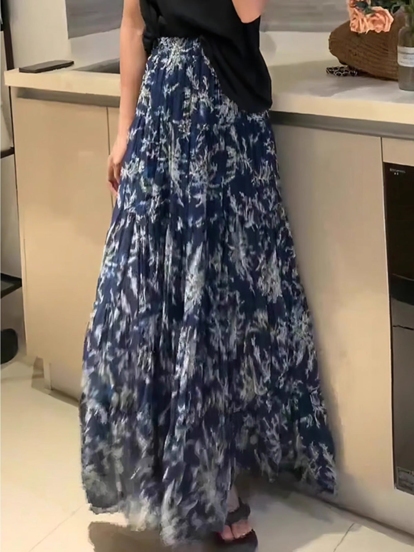 Blue floral design sense fashion temperament skirt women's high waist and thin medium and long skirt spring and summer new 2024