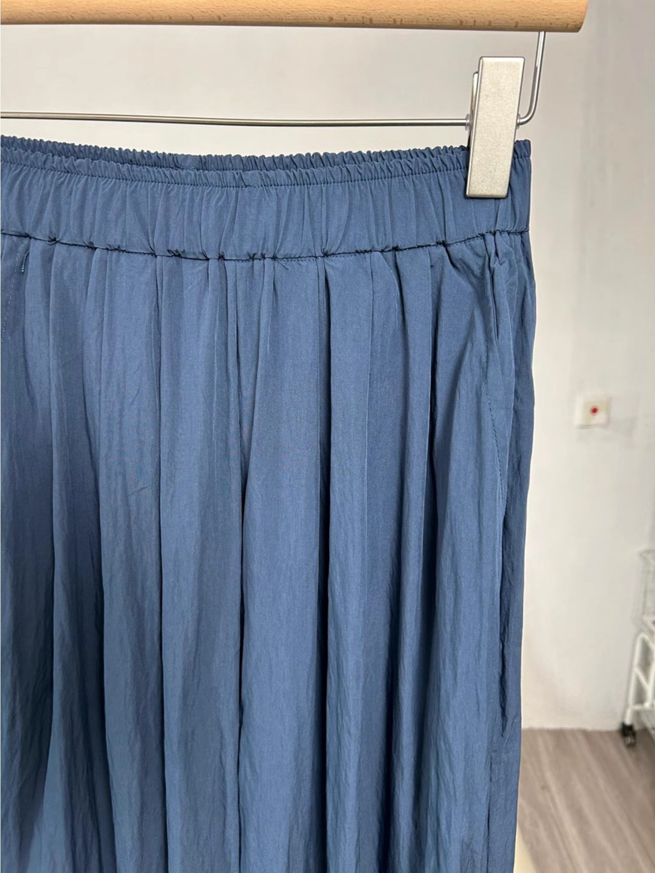 Texture Japanese lazy style loose pleated wide legs spring and summer ice silk thin mopping casual trousers women cover hips