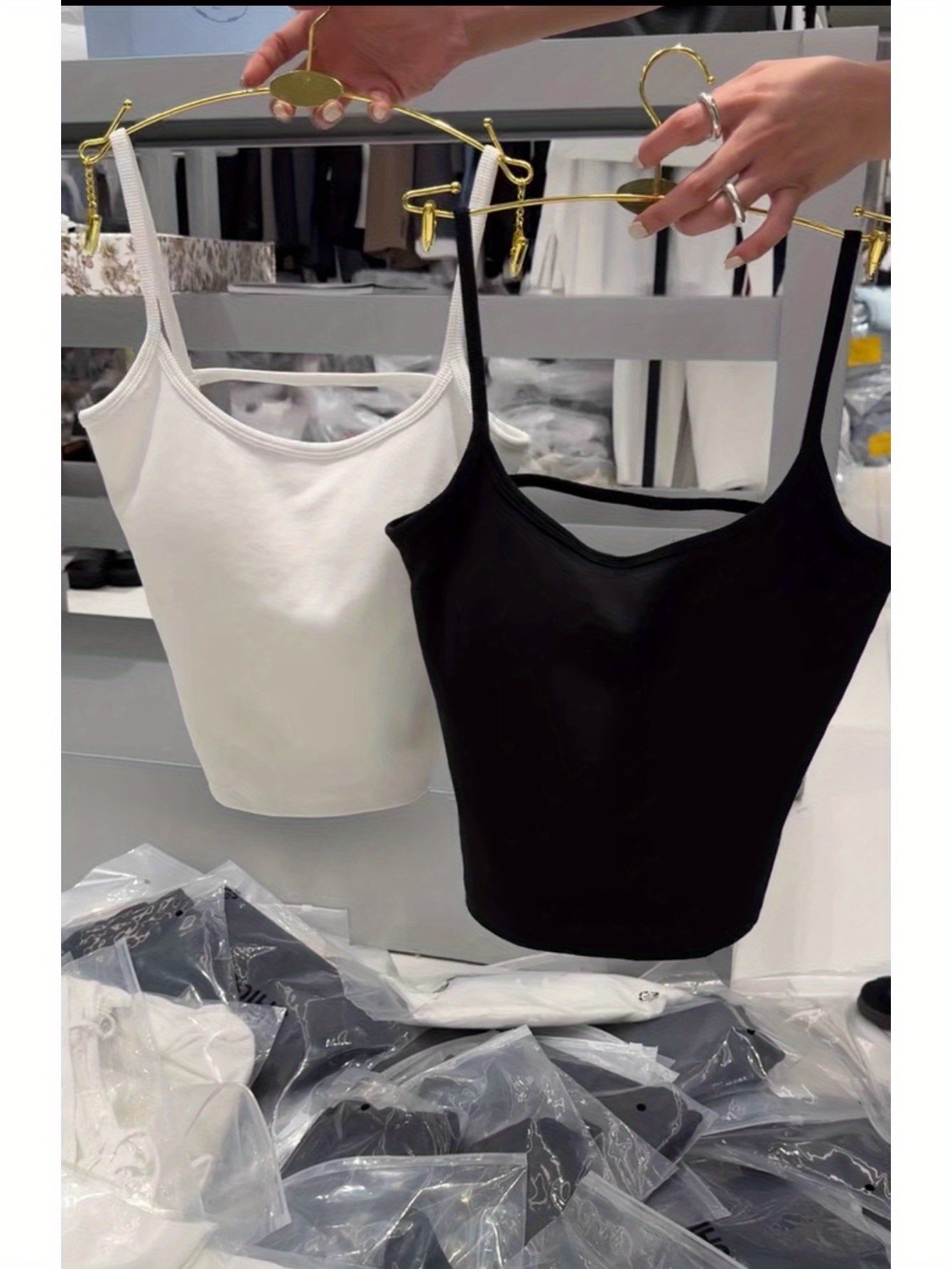 2024 summer fashionable and elegant back bra small suspender hollow back tube top black