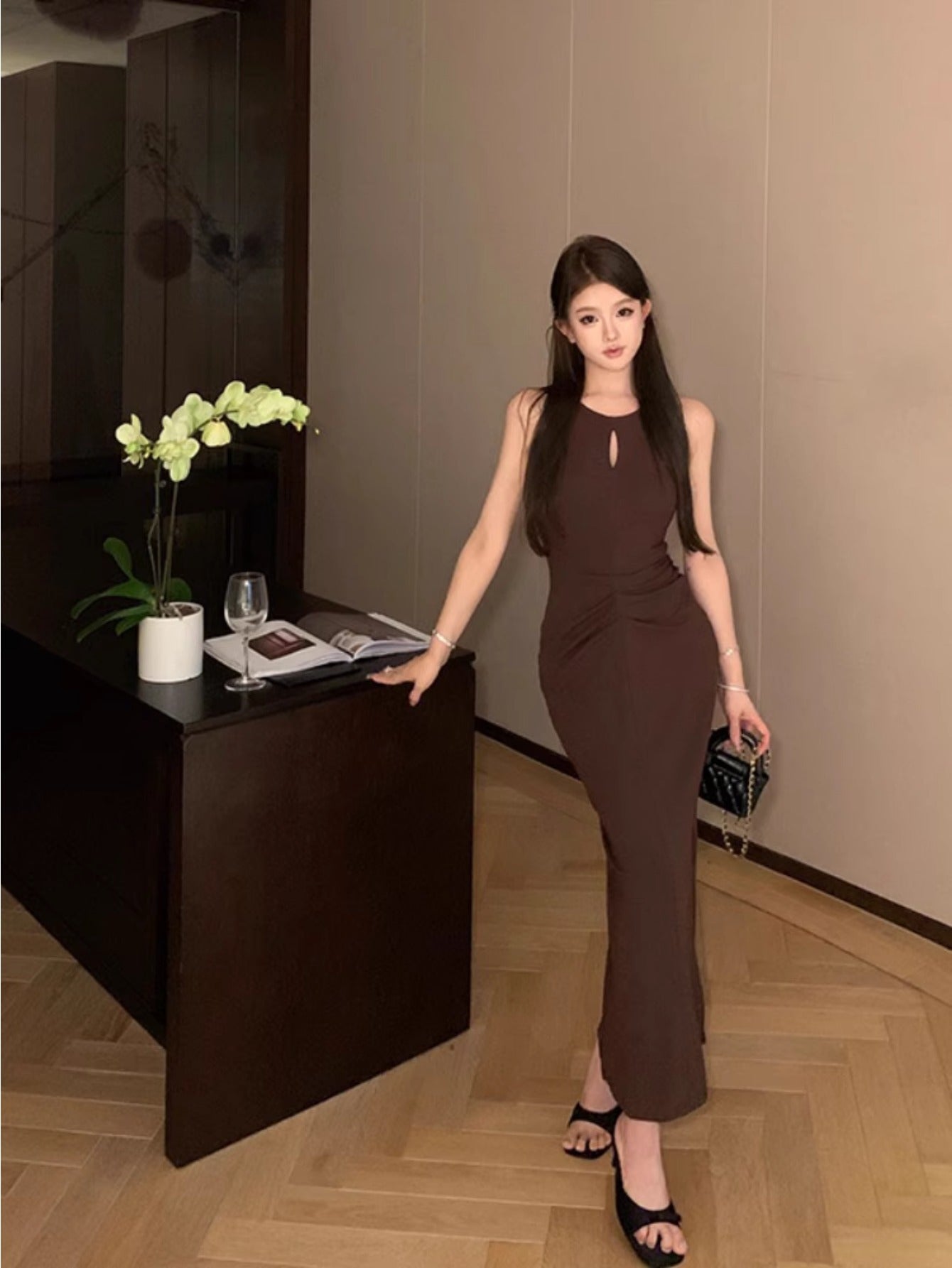 Hollow sleeveless vest dress women's summer pleated waist skirt purple sexy temperament tight hip-wrapped dress